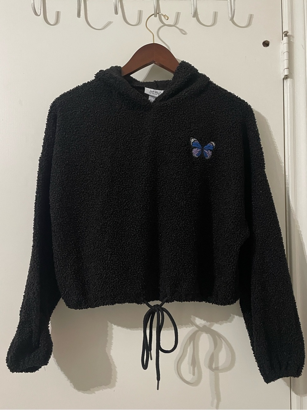 Just Polly NY | Black Sherpa Butterfly Cropped Hoodie Size S